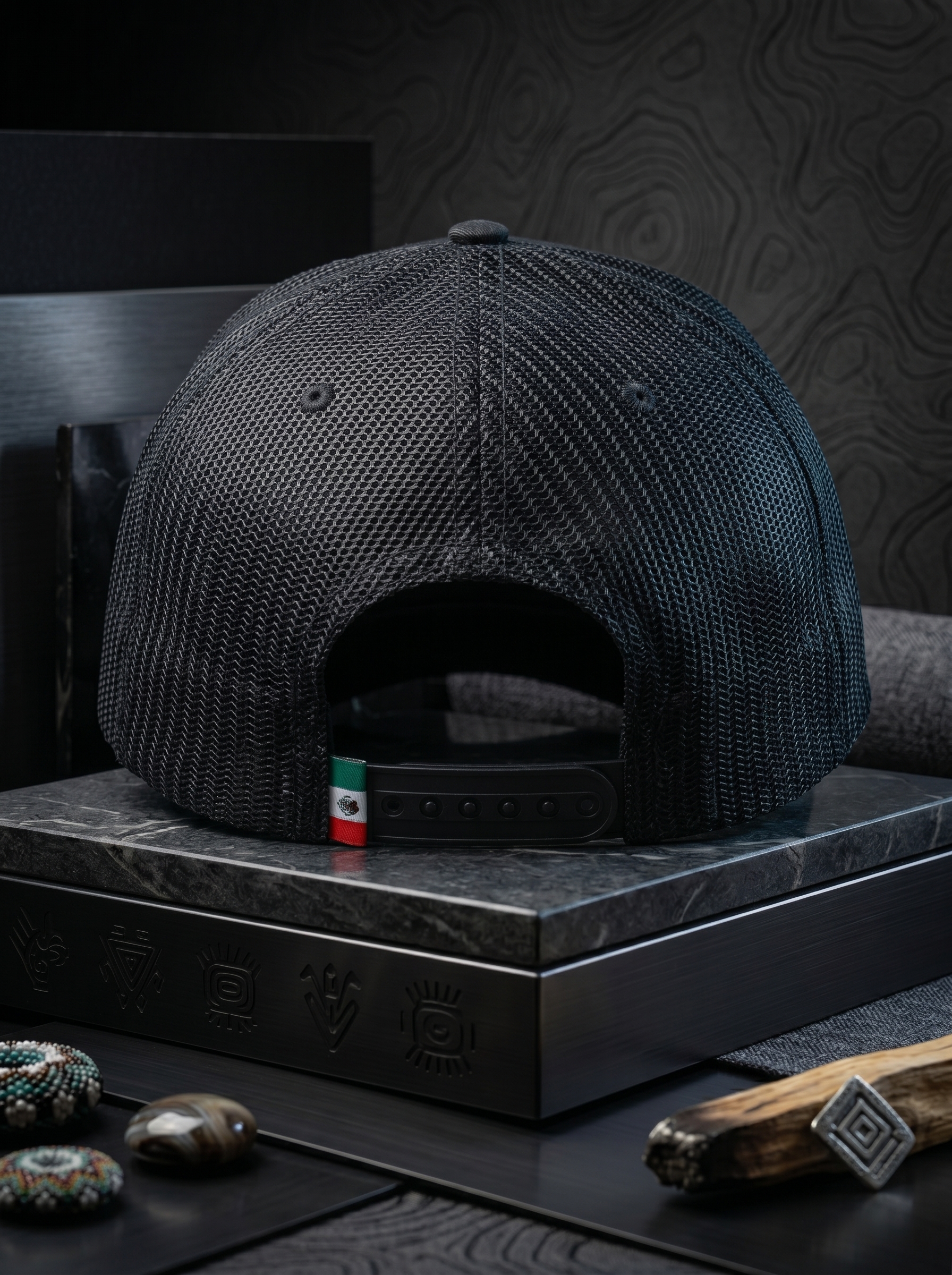 Gorra Trucker negra Edición Heritage escudo de Nayarit en bordado 3D